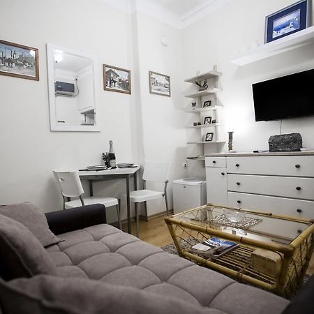 Apartment Charlie Perfect Price Белград Екстериор снимка