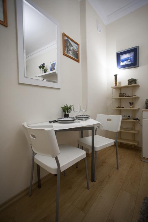 Apartment Charlie Perfect Price Белград Екстериор снимка