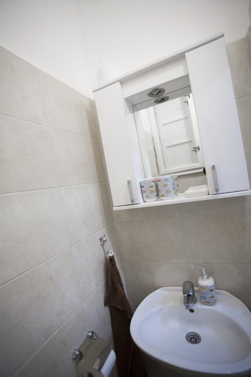 Apartment Charlie Perfect Price Белград Екстериор снимка
