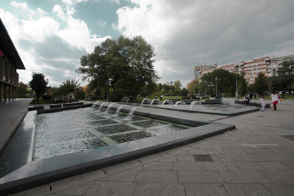 Apartment Charlie Perfect Price Белград Екстериор снимка
